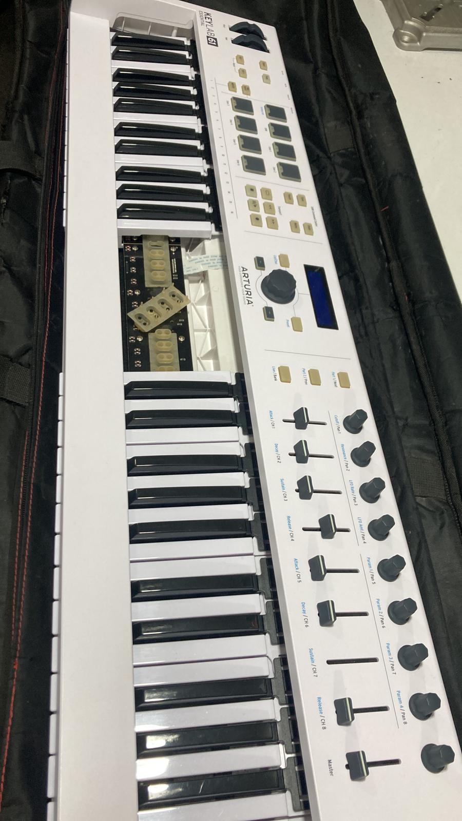 Arturia KeyLab Tamir